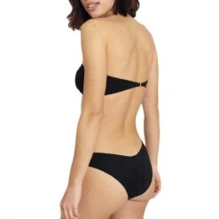 Underprotection Bas De Bikini Tanga éco-responsable Et Recyclé Vanessa Noir 11 Underprotection Bas De Bikini Tanga éco-responsable Et Recyclé Vanessa Noir -Luxe Sable Boutique bas de bikini tanga eco responsable et recycle vanessa noir 3