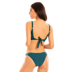 Haut De Maillot De Bain Brassière Sans Armatures Vert Chiara 7 Haut De Maillot De Bain Brassière Sans Armatures Vert Chiara -Luxe Sable Boutique haut de maillot de bain brassiere sans armatures vert chiara 2