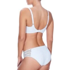 Haut De Maillot Effet Crochet Sundance Blanc 8 Haut De Maillot Effet Crochet Sundance Blanc -Luxe Sable Boutique haut de maillot effet crochet sundance blanc 2