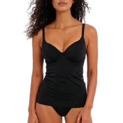 Haut De Maillot Tankini Décolleté Plongeant Jewel Cove Plain Black -Luxe Sable Boutique haut de maillot tankini decollete plongeant jewel cove plain black 1